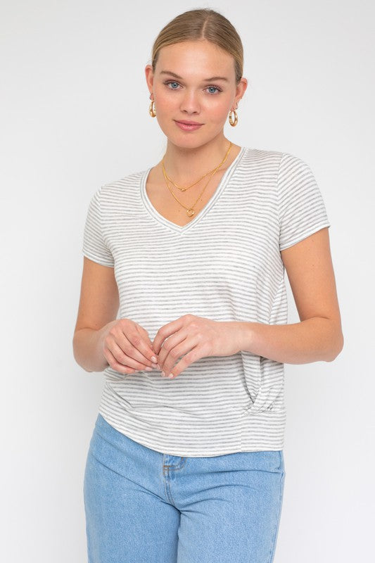 Short Sleeve V-Neck Twist Front Top, Gilli