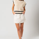 Round Neck Ruffle Sleeveless Color Contrast Top,Gilli