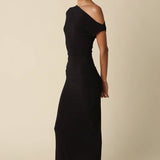 Olivaceous - Noir One Shoulder Maxi Dress