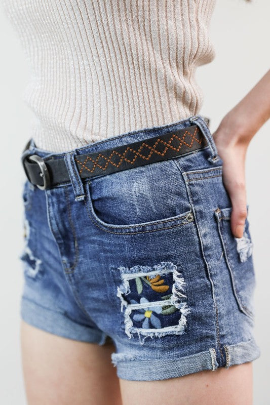 Skinny Embroidered Faux Leather Belt (Various colors)