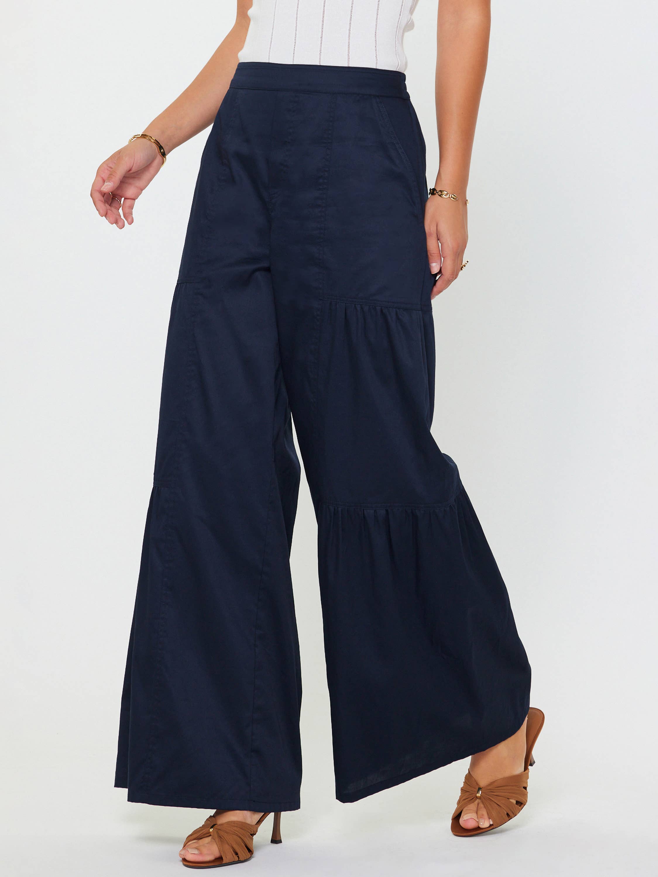 PREORDER: Current Air - Cotton Tiered Wide Leg Pants (ships approx. 2/5/26)