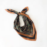 Pretty Simple - Alice Square Scarf