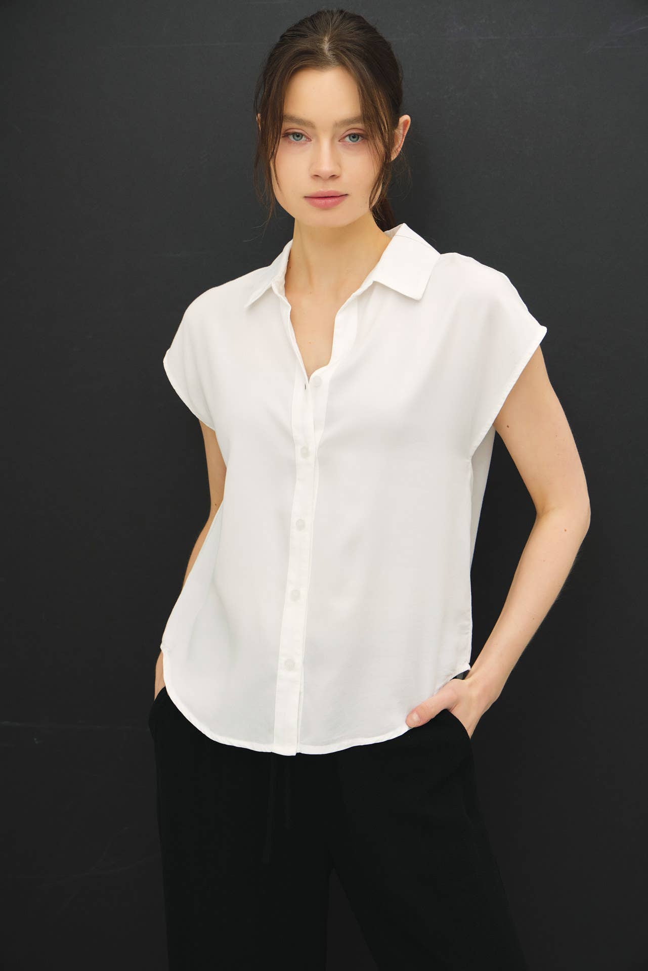 Be Cool - CLASSIC CUT CAPPED SLEEVE BUTTON UP TENCEL SHIRT