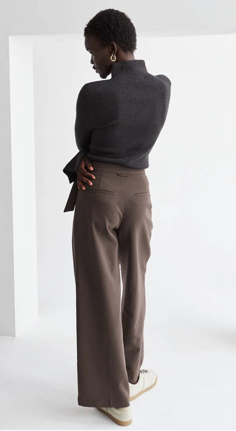 Crescent -Shayne Wide Leg Trousers in Stone