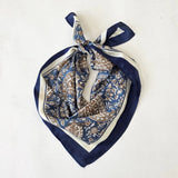Pretty Simple - Alice Square Scarf
