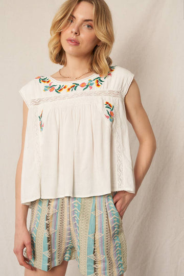 En Crème - Cap Sleeve Floral Embroidered Blouse