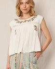 En Crème - Cap Sleeve Floral Embroidered Blouse