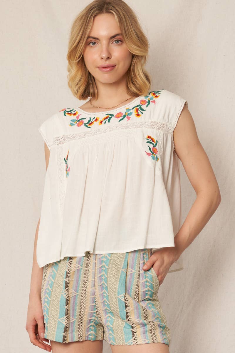 En Crème - Cap Sleeve Floral Embroidered Blouse