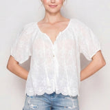 ADORA LA - SHORT SLEEVE TOP WITH SCALLOPED TRIM