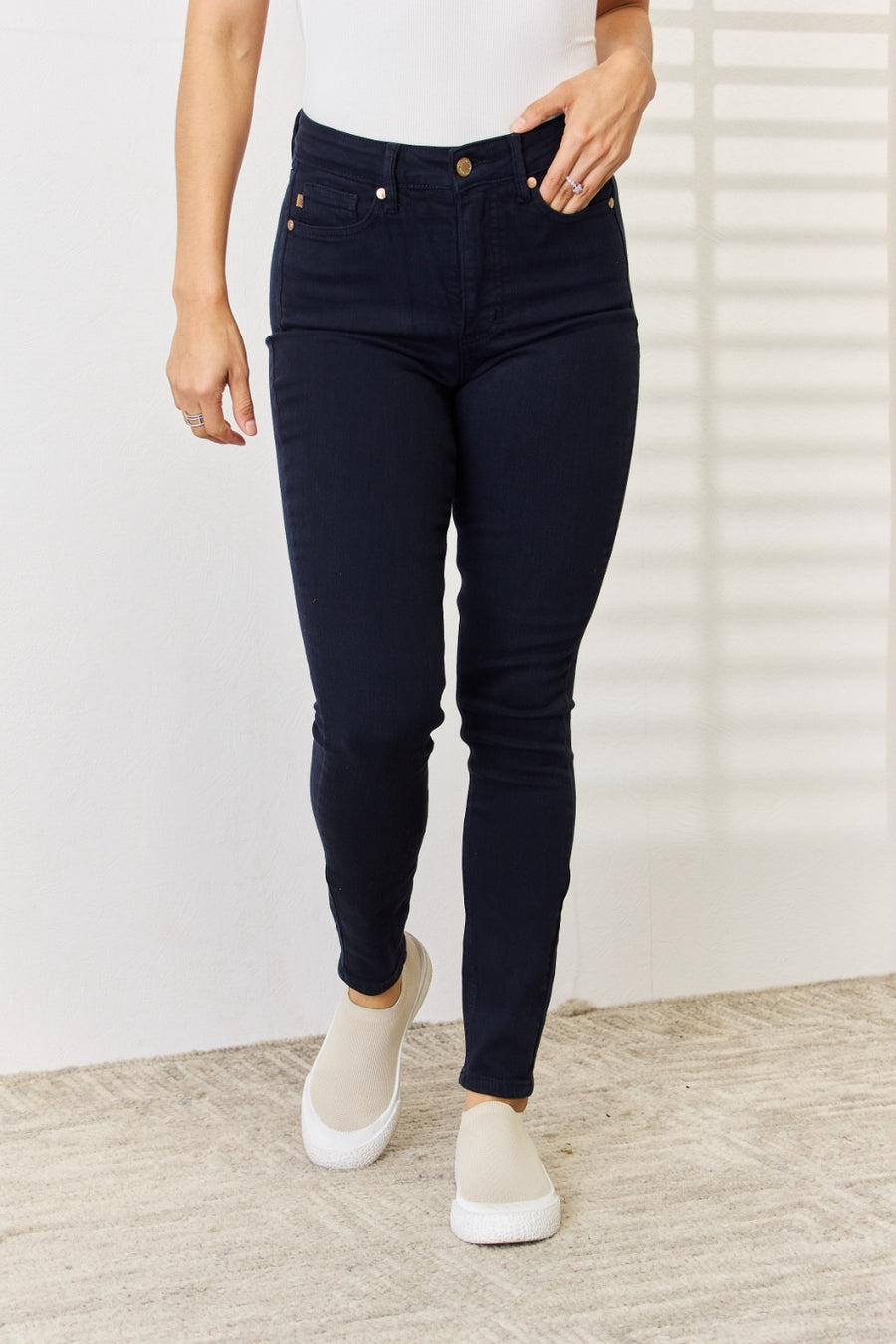 Judy Blue Garment Dyed Tummy Control Skinny Jeans (Plus size only)