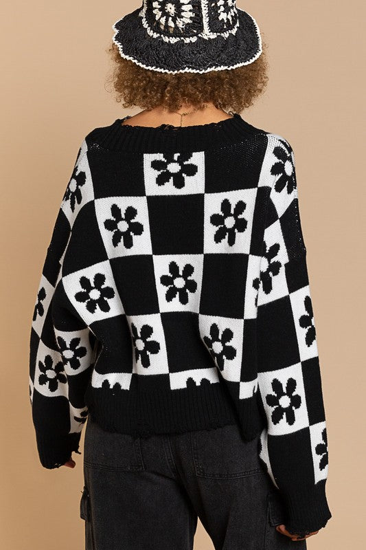 Flowered Checkered Distressed Cropped Sweater- Pol